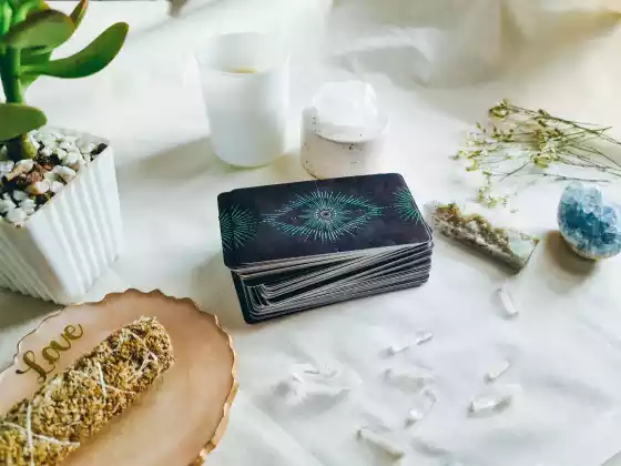 Aquarius Season Tarot