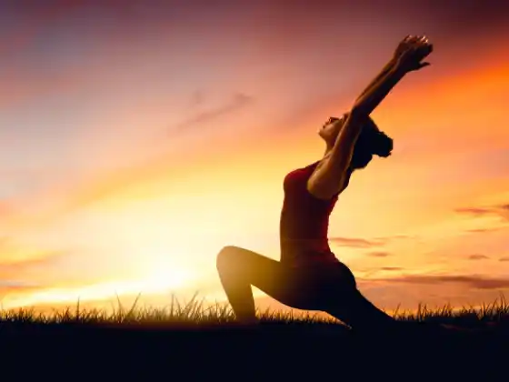 Yoga-Kurs: Sonne-Mond-Serie