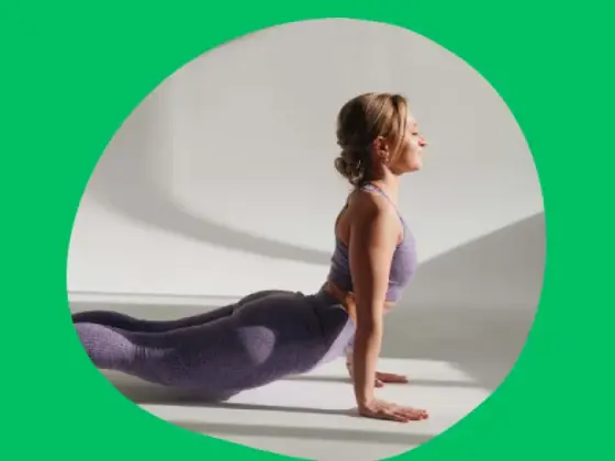 赋能 Vinyasa：中级瑜伽流程