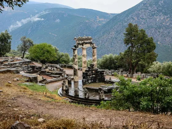 Ancient Wonders - Delphi – the oracles, the mysteries, the story – a channeling with Athena 